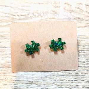 Puzzle Piece Studs